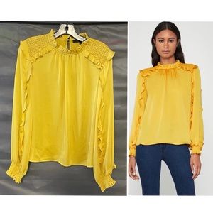 BCBGMAXAZRIA SATIN RUFFLE TOP